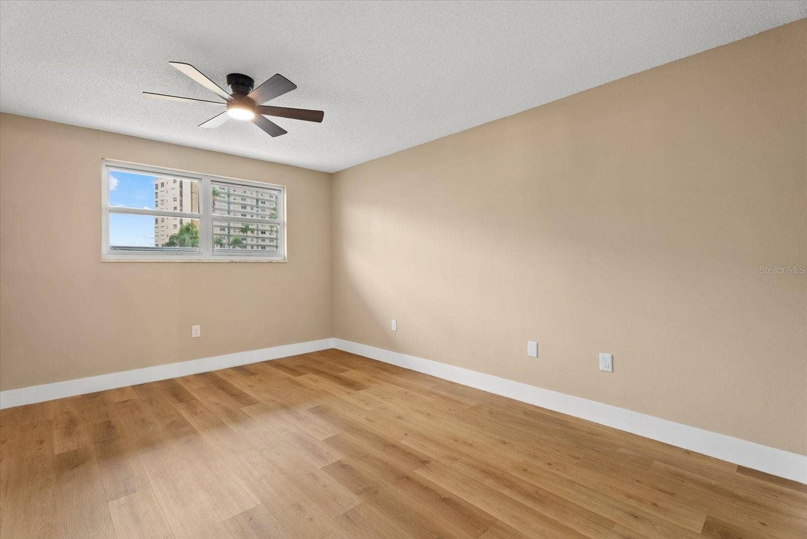 5925 SHORE BOULEVARD S, #105, Gulfport, FL 33707 5925 SHORE BOULEVARD S, #105, Gulfport, FL 33707