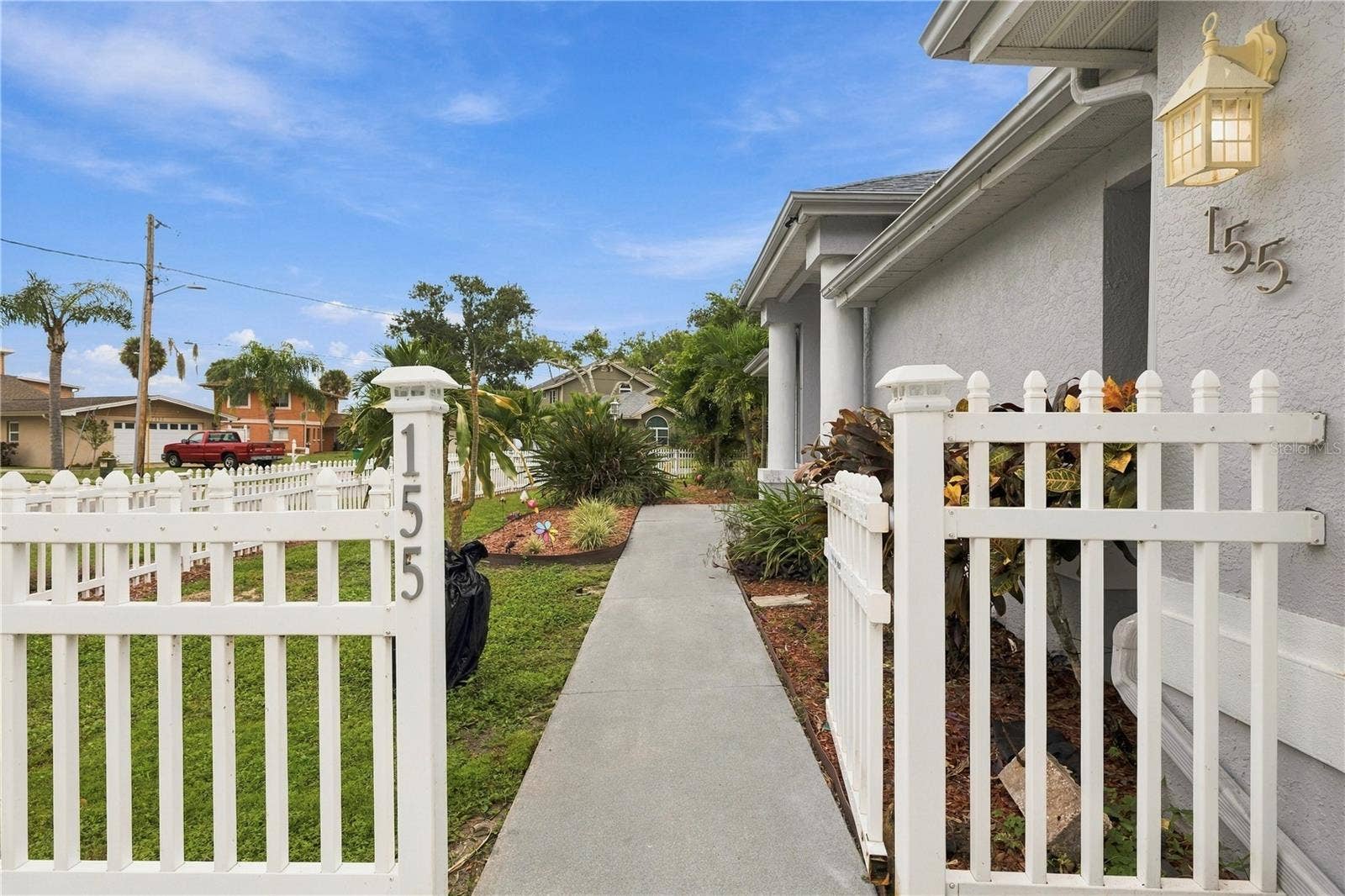 155 LAKE SHORE DRIVE E, Palm Harbor, FL 34684
