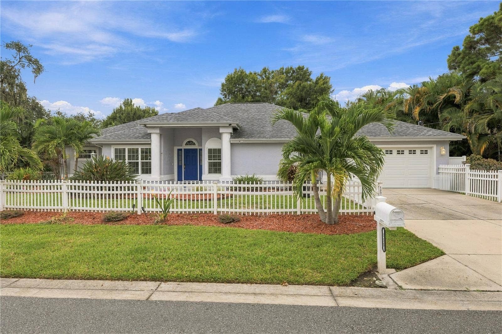 155 LAKE SHORE DRIVE E, Palm Harbor, FL 34684