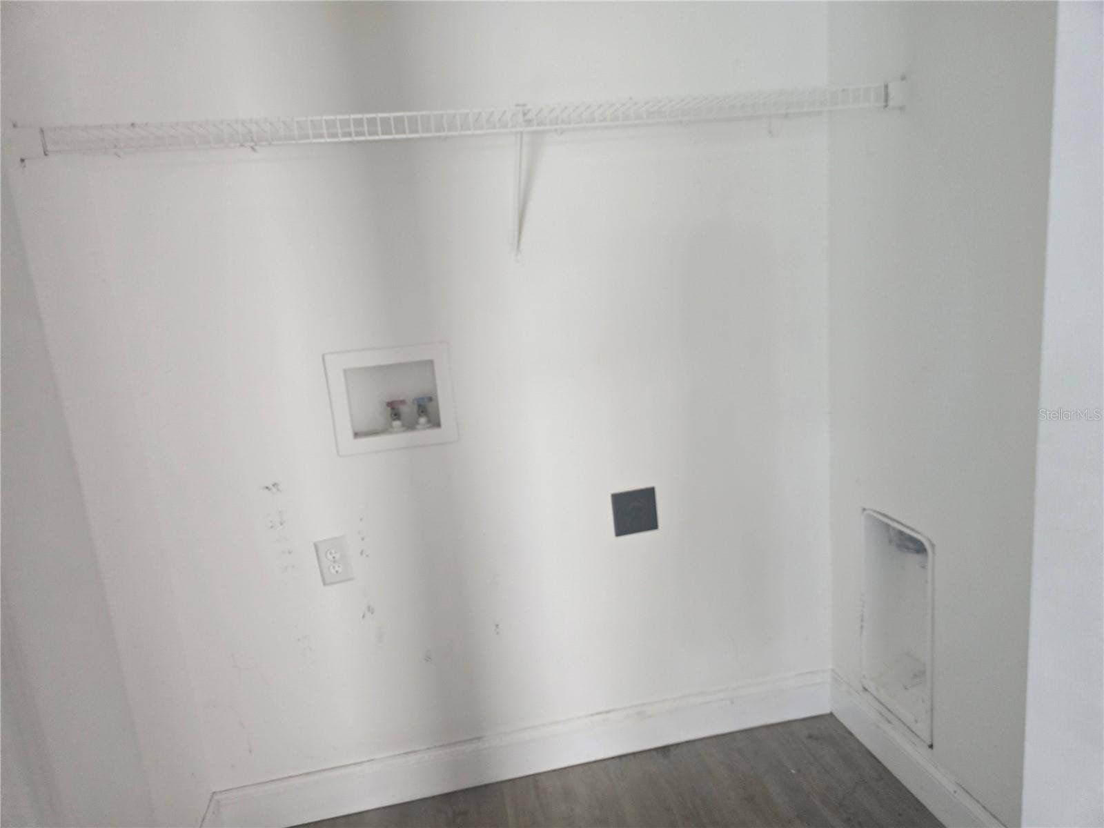 interior laundry room