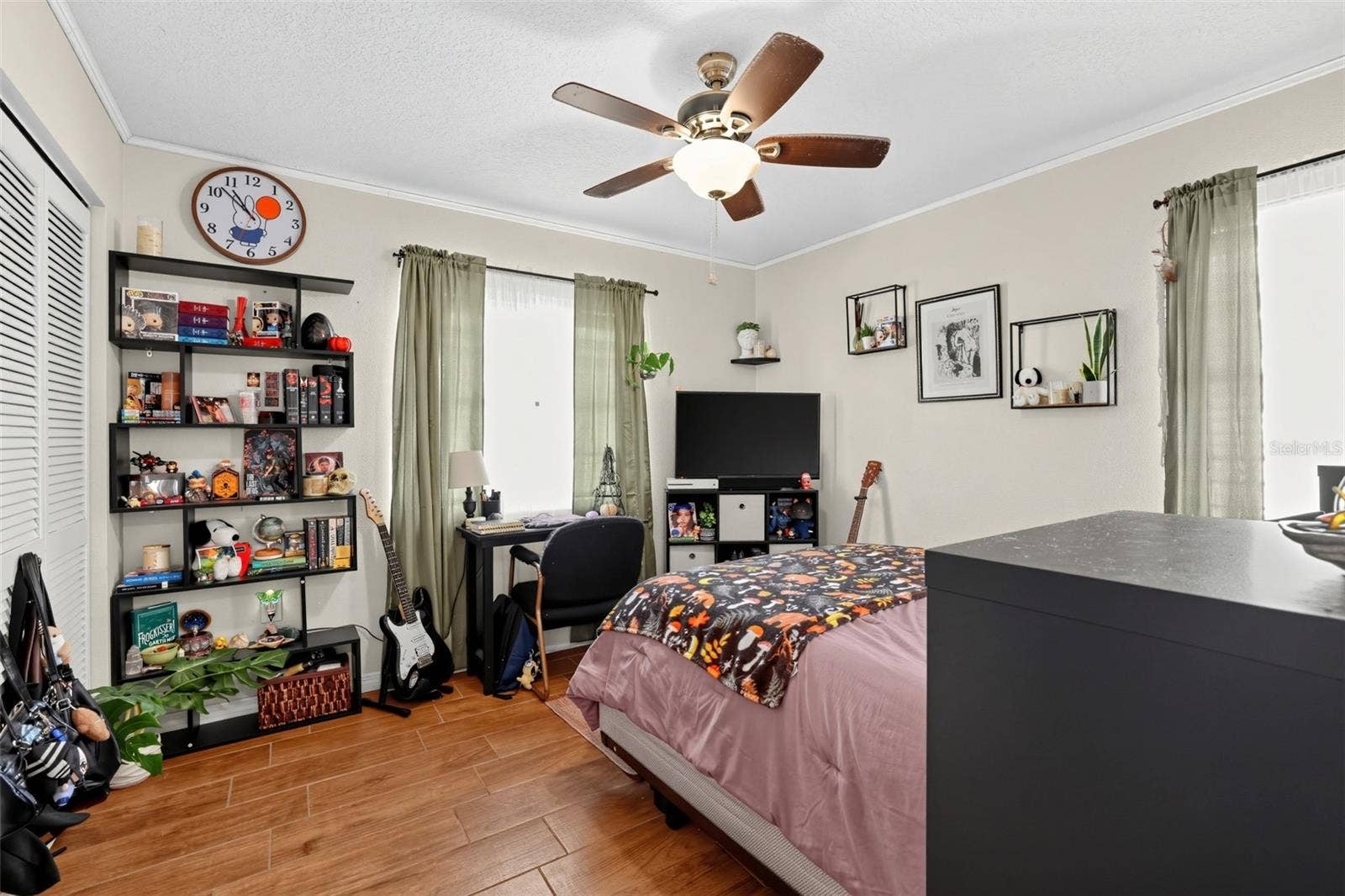 9124 FLINT STREET, New Port Richey, FL 34654