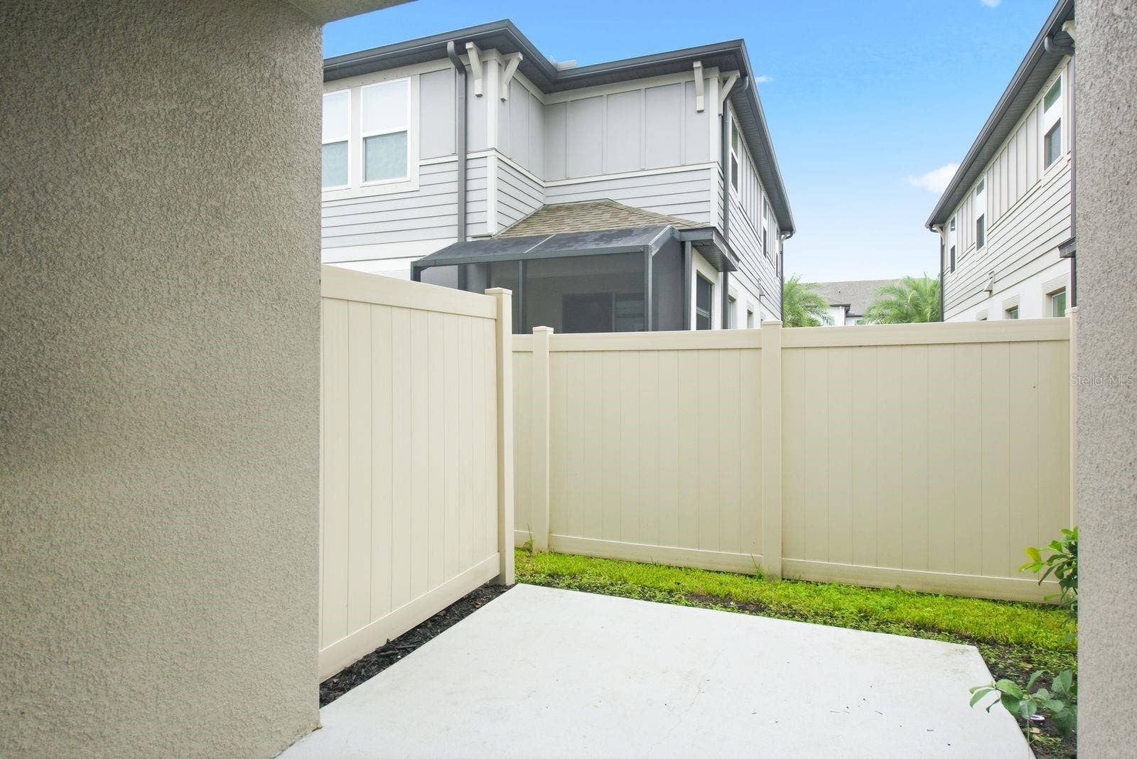 2432 FOGGY CREEK CIRCLE, Clearwater, FL 33764 2432 FOGGY CREEK CIRCLE, Clearwater, FL 33764