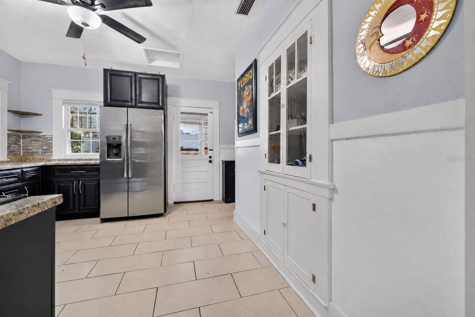 4110 N 9TH STREET, Tampa, FL 33603 Original built-in china cabinet
