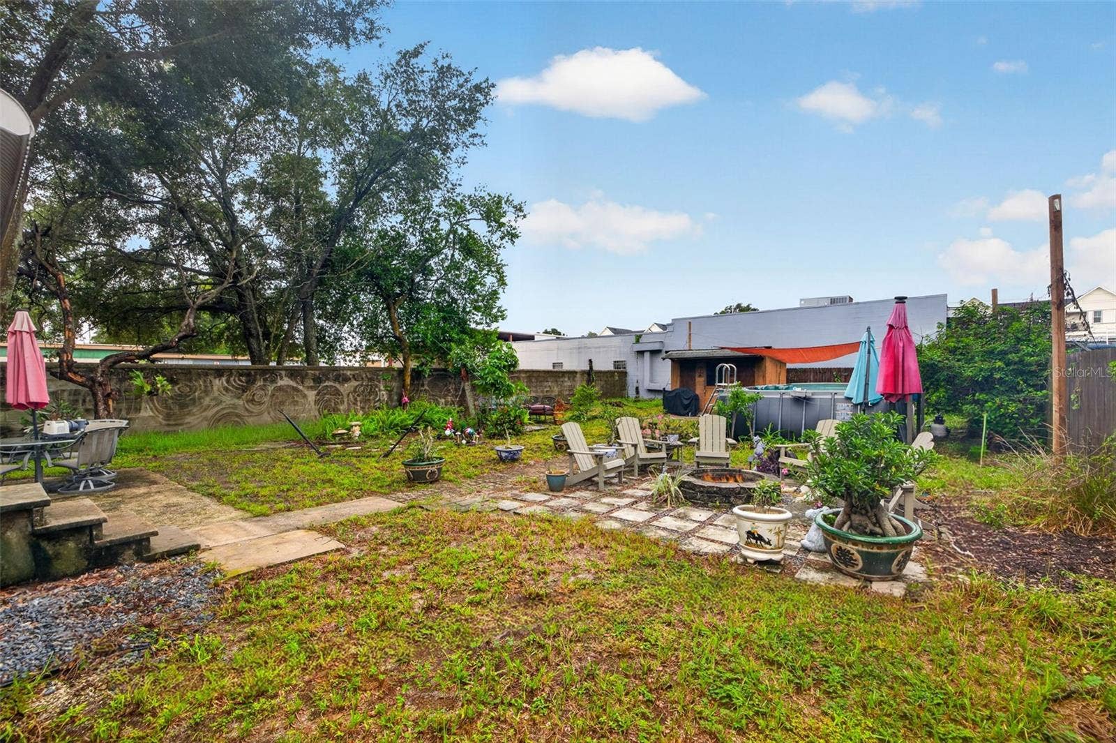 4110 N 9TH STREET, Tampa, FL 33603 Private backyard