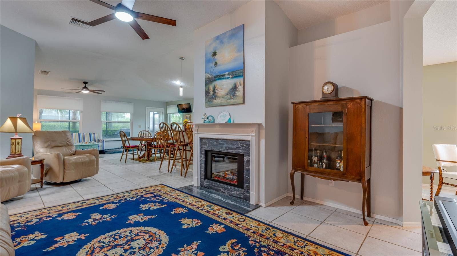 Living Room / Dining Room