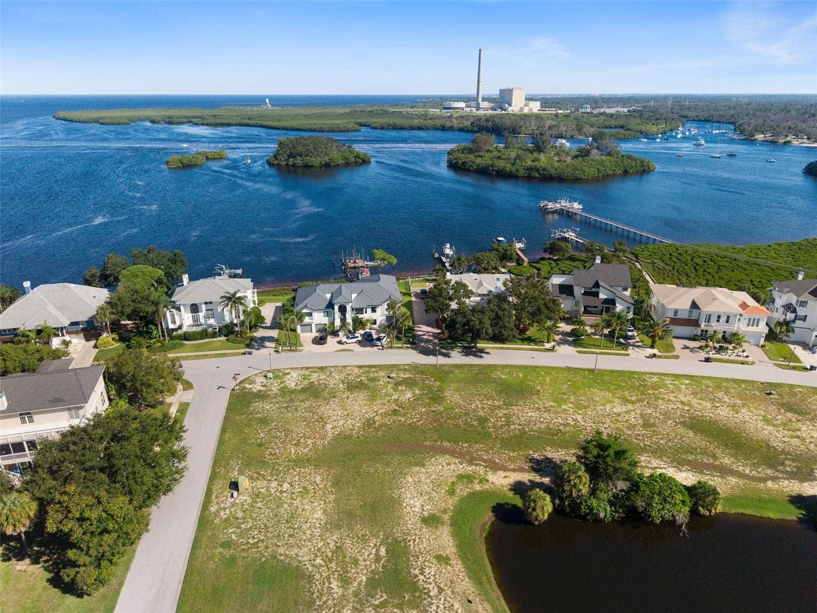 2044 N POINTE ALEXIS DRIVE, Tarpon Springs, FL 34689 2044 N POINTE ALEXIS DRIVE, Tarpon Springs, FL 34689