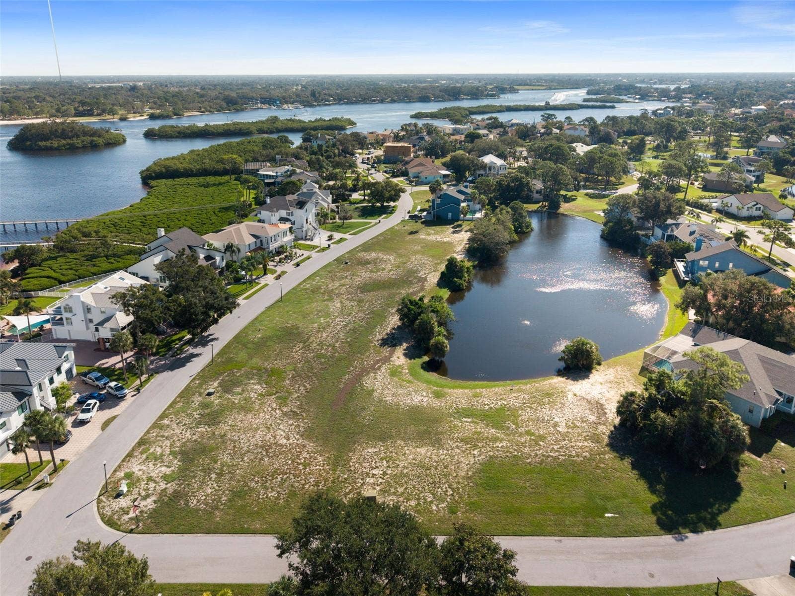 2044 N POINTE ALEXIS DRIVE, Tarpon Springs, FL 34689 2044 N POINTE ALEXIS DRIVE, Tarpon Springs, FL 34689