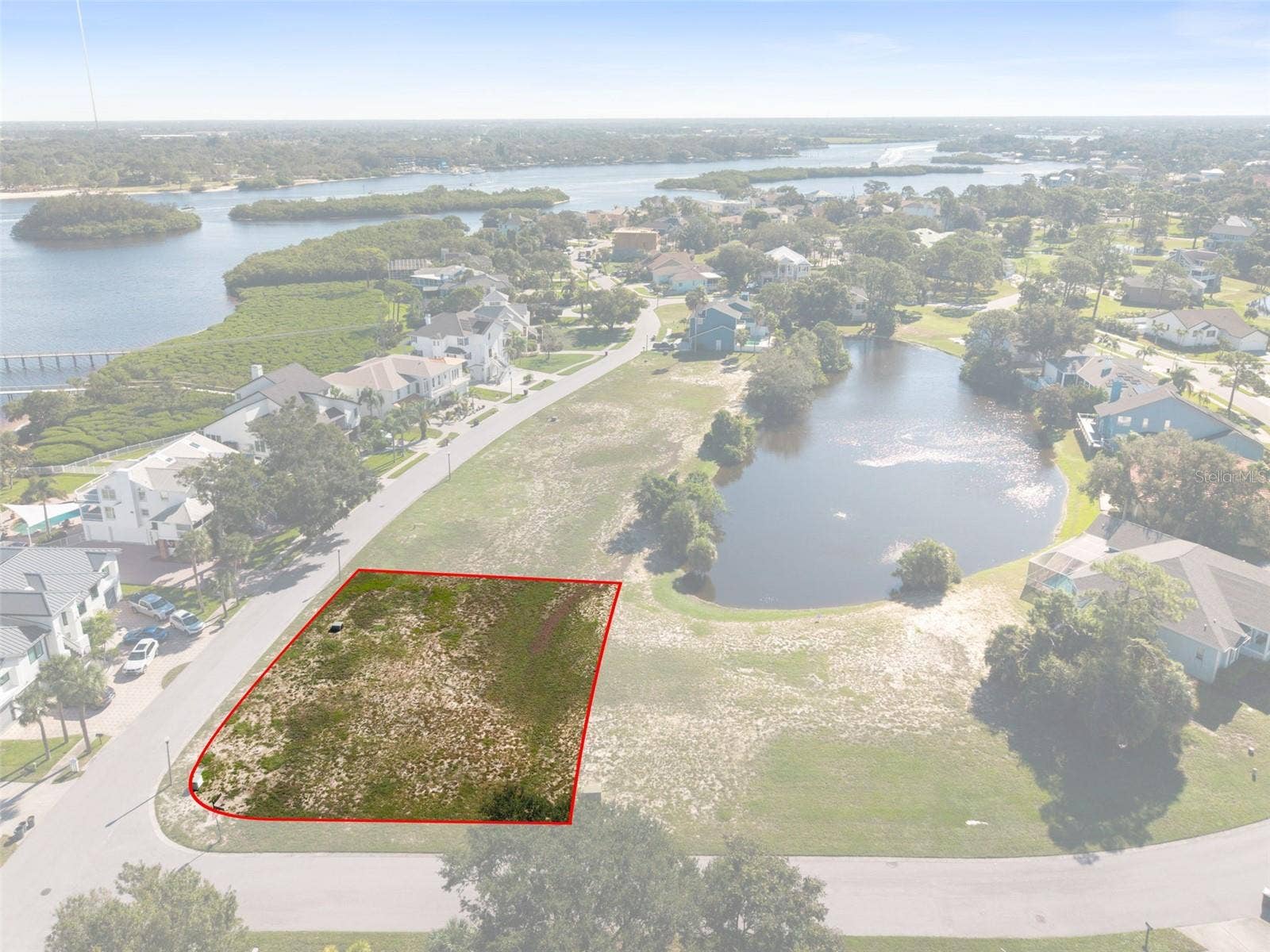 2044 N POINTE ALEXIS DRIVE, Tarpon Springs, FL 34689 2044 N POINTE ALEXIS DRIVE, Tarpon Springs, FL 34689