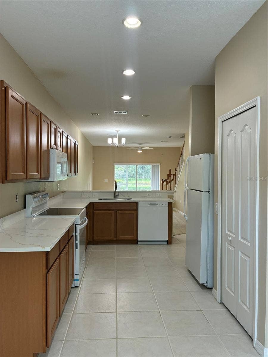 31142 FLANNERY COURT, Wesley Chapel, FL 33543 31142 FLANNERY COURT, Wesley Chapel, FL 33543