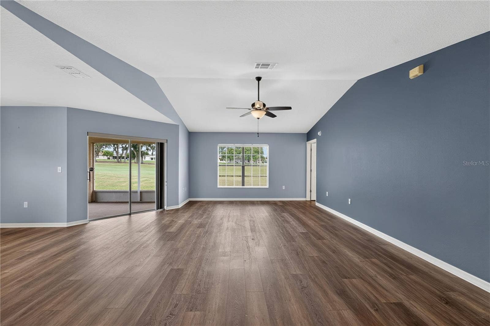 11048 MOSHIE LANE, San Antonio, FL 33576