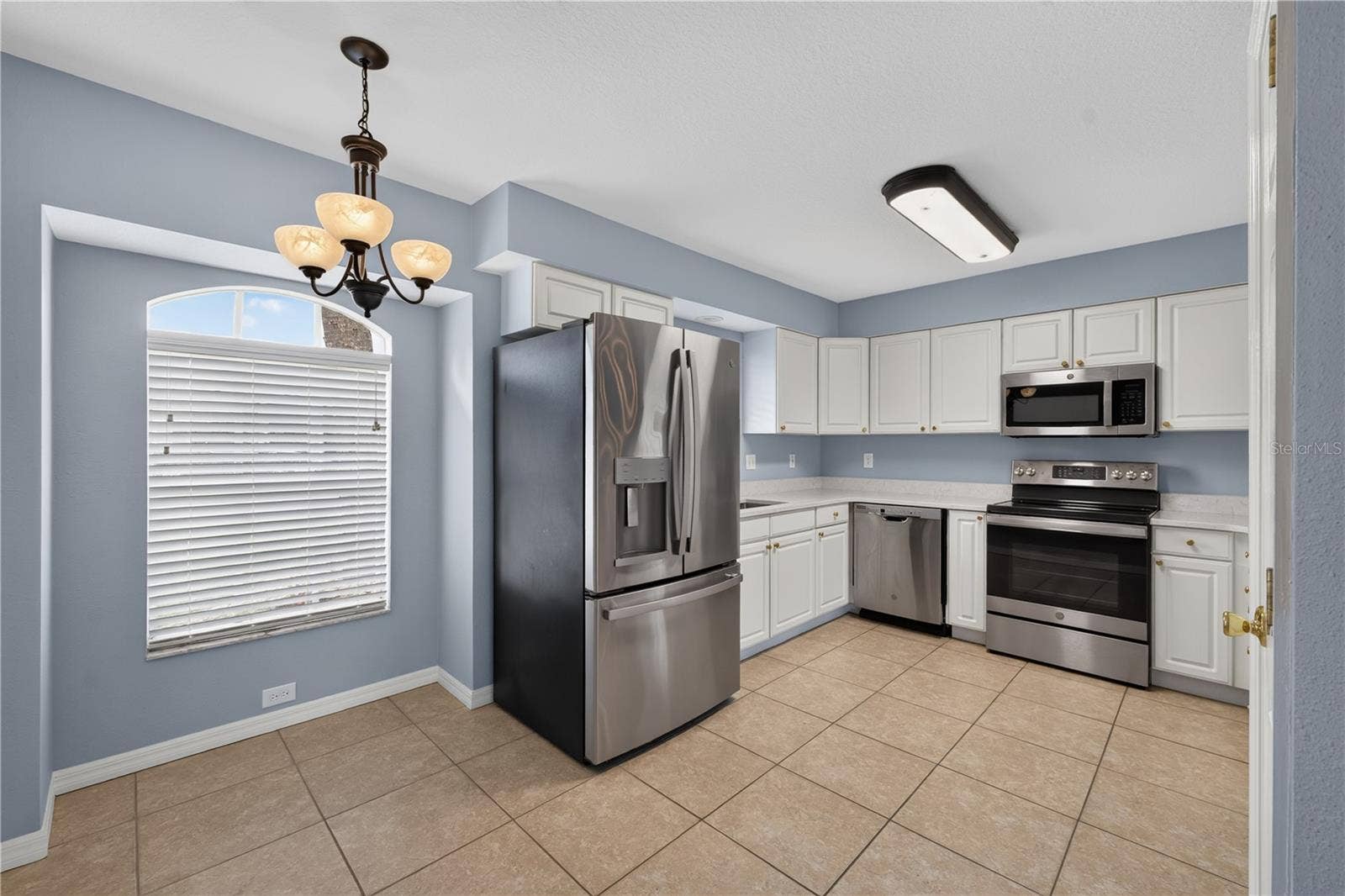 11048 MOSHIE LANE, San Antonio, FL 33576
