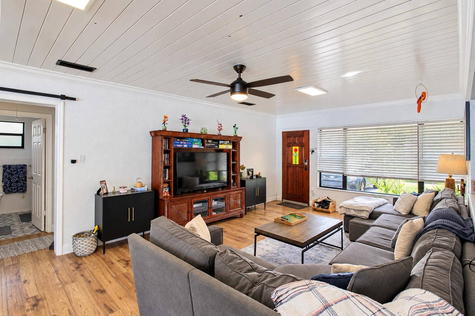 1204 E NORTH STREET, Tampa, FL 33604 1204 E NORTH STREET, Tampa, FL 33604
