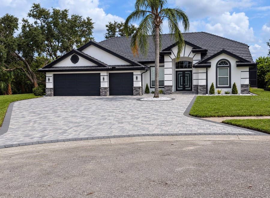 Property photo for 9701 PORT COLONY WAY, Tampa, FL
