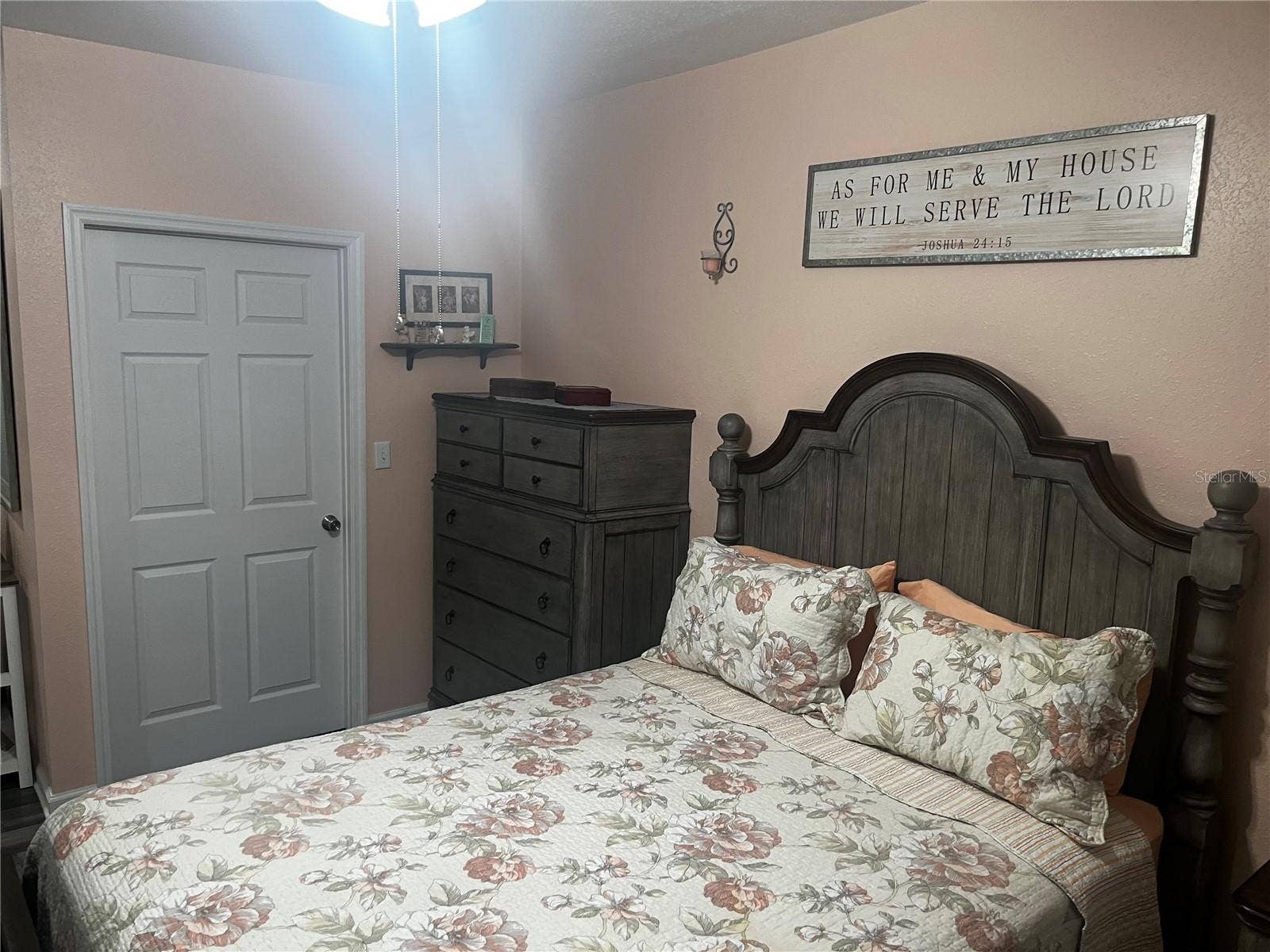 4852 18TH STREET, Zephyrhills, FL 33542 4852 18TH STREET, Zephyrhills, FL 33542