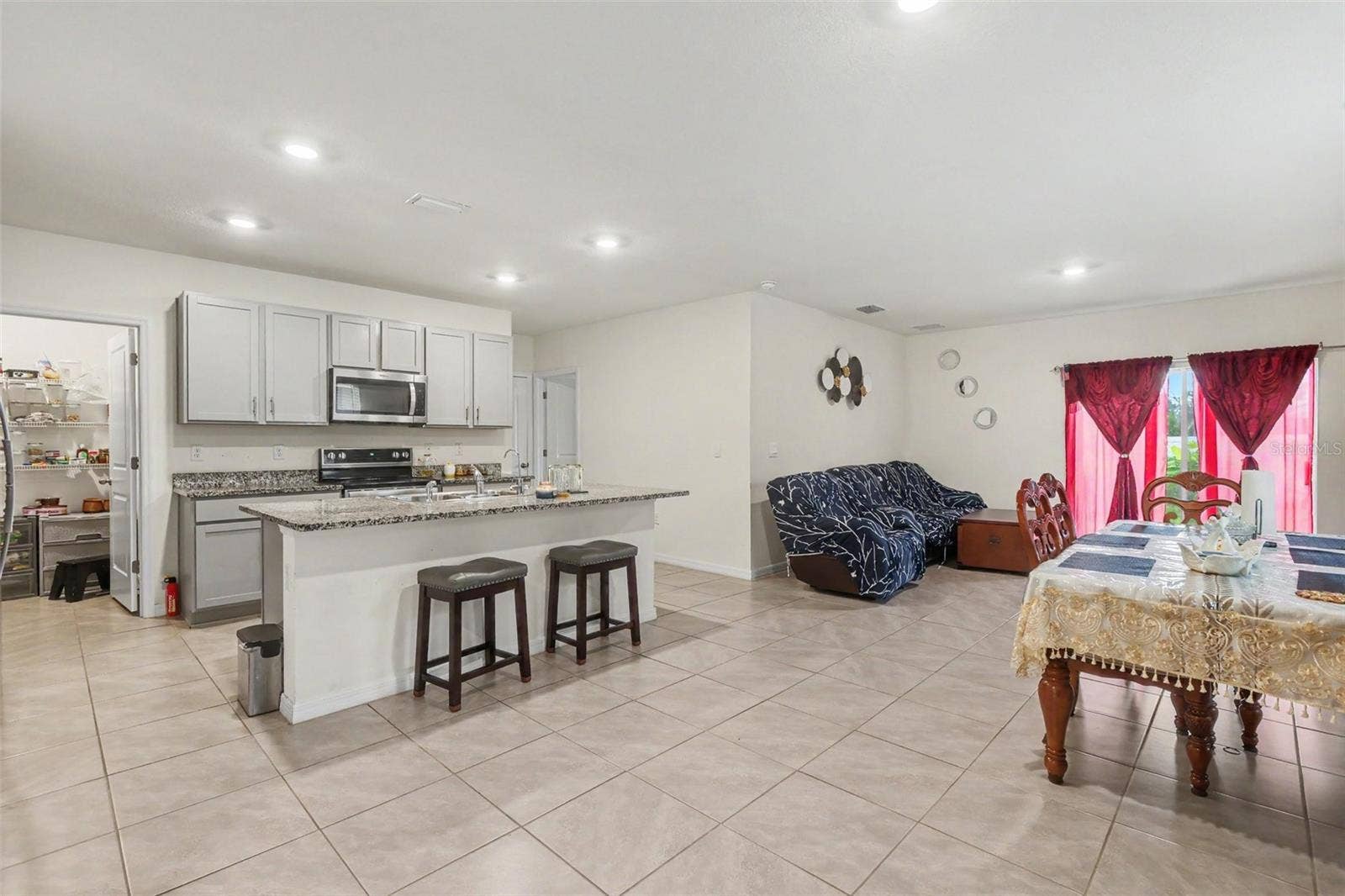 1656 HAZY SEA DRIVE, Plant City, FL 33565