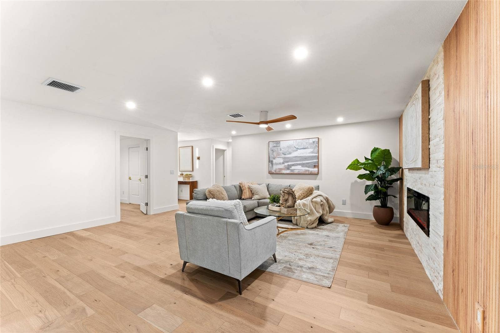 2456 TIMBERCREST CIRCLE W, Clearwater, FL 33763 2456 TIMBERCREST CIRCLE W, Clearwater, FL 33763