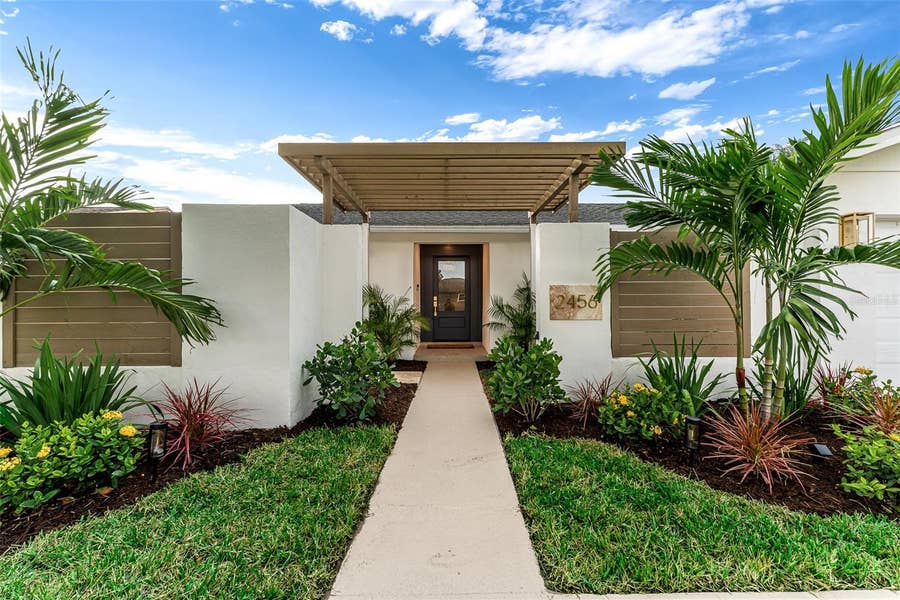Property photo for 2456 TIMBERCREST CIRCLE W, Clearwater, FL