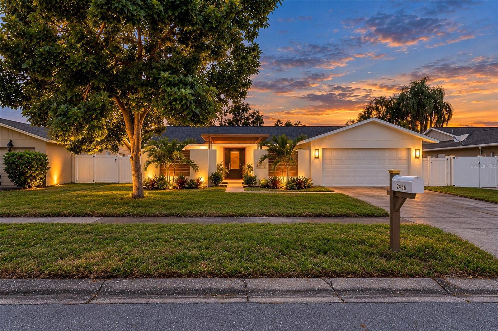 2456 TIMBERCREST CIRCLE W, Clearwater, FL 33763 2456 TIMBERCREST CIRCLE W, Clearwater, FL 33763