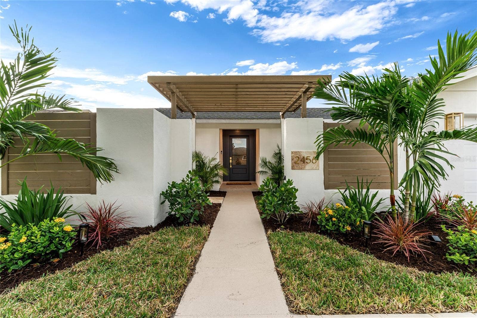 2456 TIMBERCREST CIRCLE W, Clearwater, FL 33763 2456 TIMBERCREST CIRCLE W, Clearwater, FL 33763