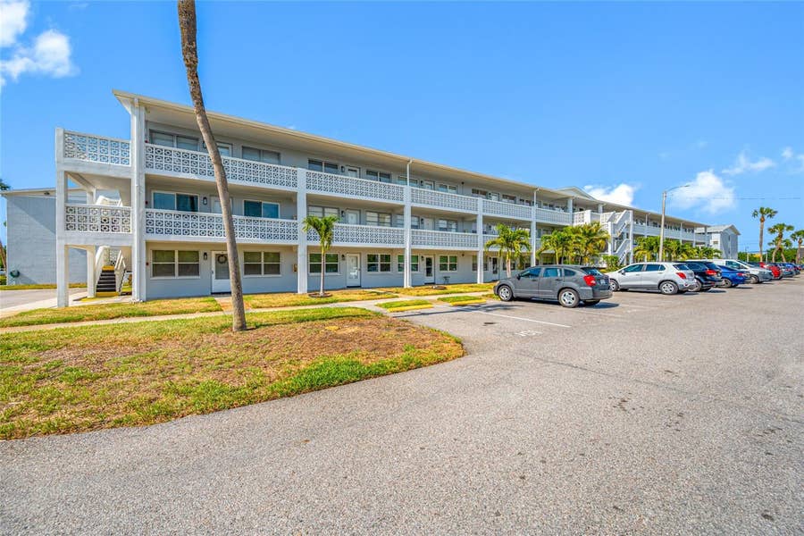 Property photo for 1001 77TH AVENUE N, #308, St Petersburg, FL