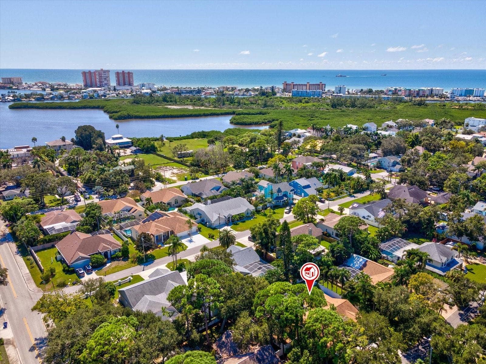 13734 76TH AVENUE, Seminole, FL 33776 13734 76TH AVENUE, Seminole, FL 33776