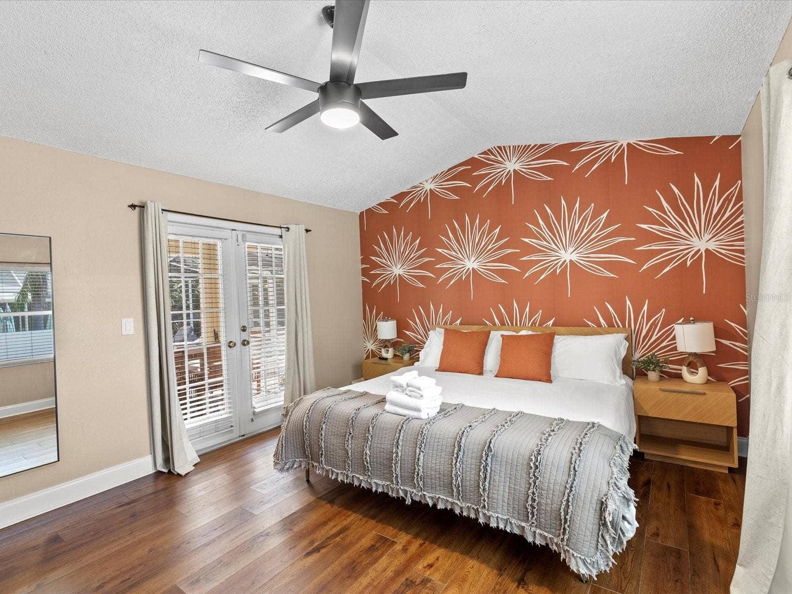 13734 76TH AVENUE, Seminole, FL 33776 13734 76TH AVENUE, Seminole, FL 33776