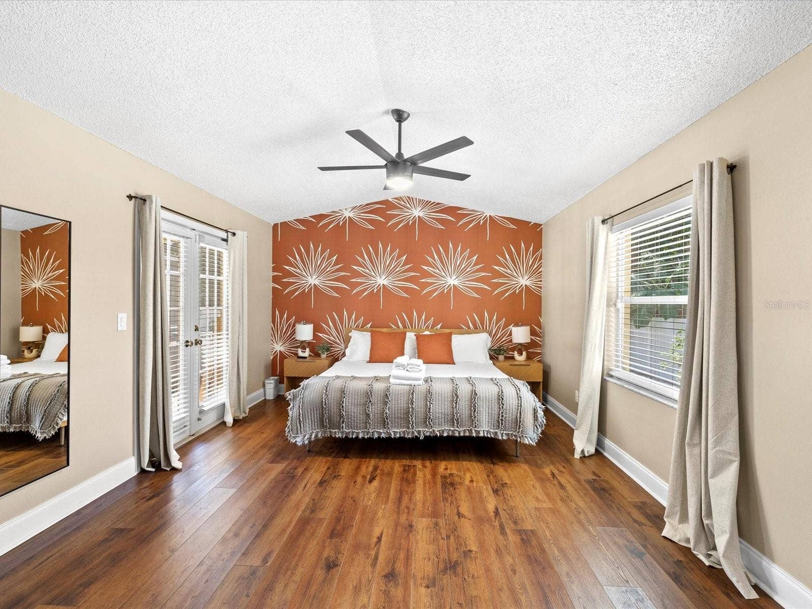 13734 76TH AVENUE, Seminole, FL 33776 13734 76TH AVENUE, Seminole, FL 33776