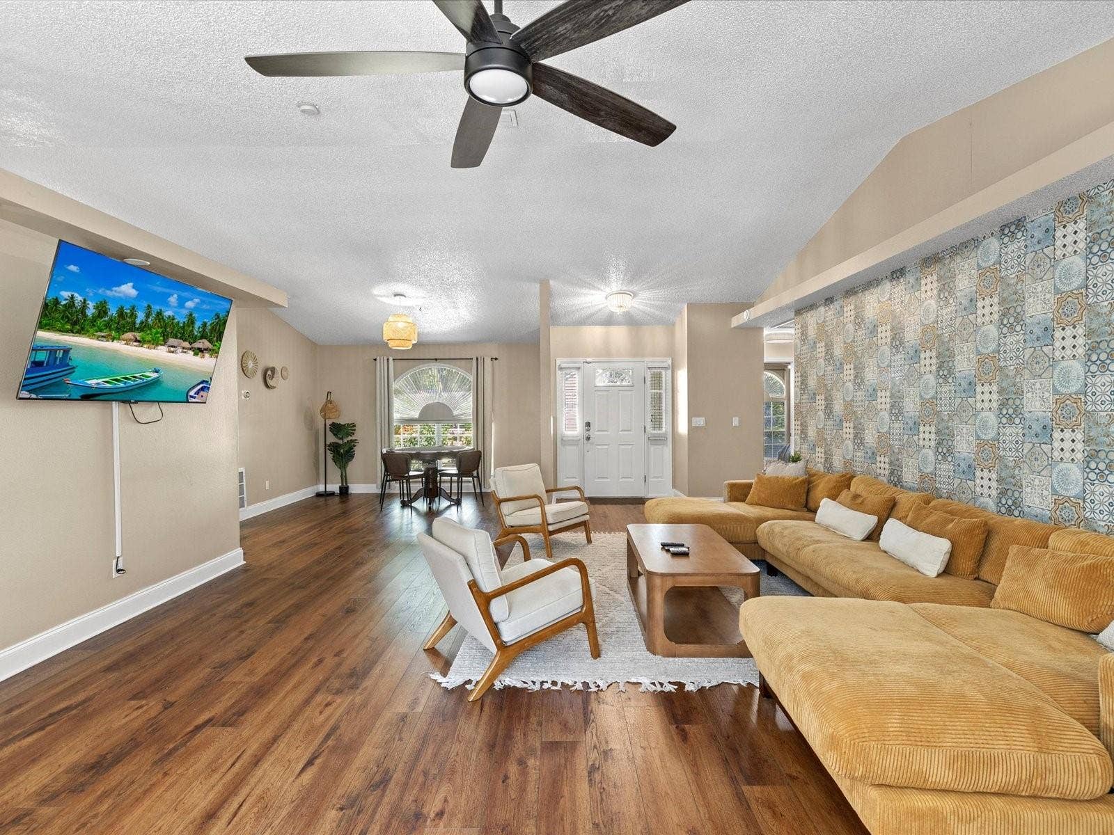 13734 76TH AVENUE, Seminole, FL 33776 13734 76TH AVENUE, Seminole, FL 33776
