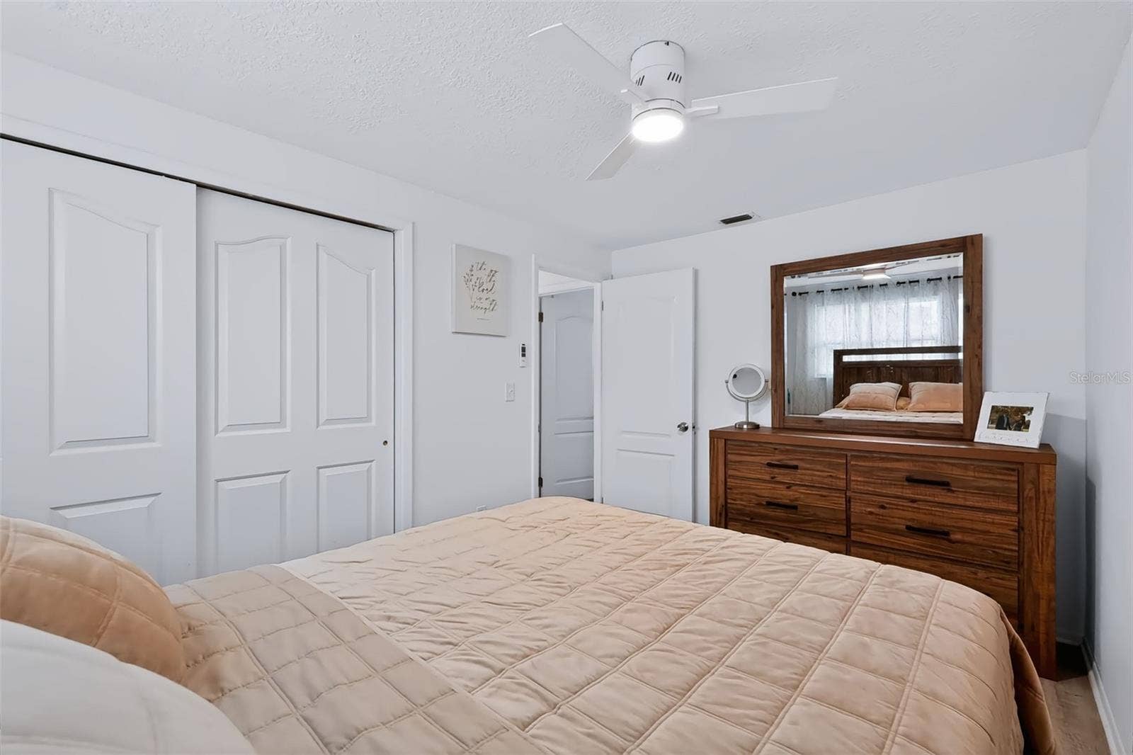 2223 FULTON WAY, Largo, FL 33774 2223 FULTON WAY, Largo, FL 33774