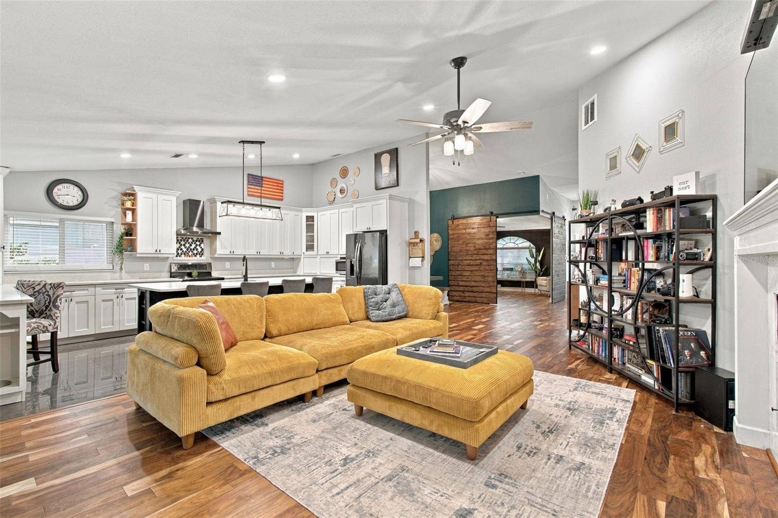 10810 SAILBROOKE DRIVE, Riverview, FL 33579 Open family room & kitchen