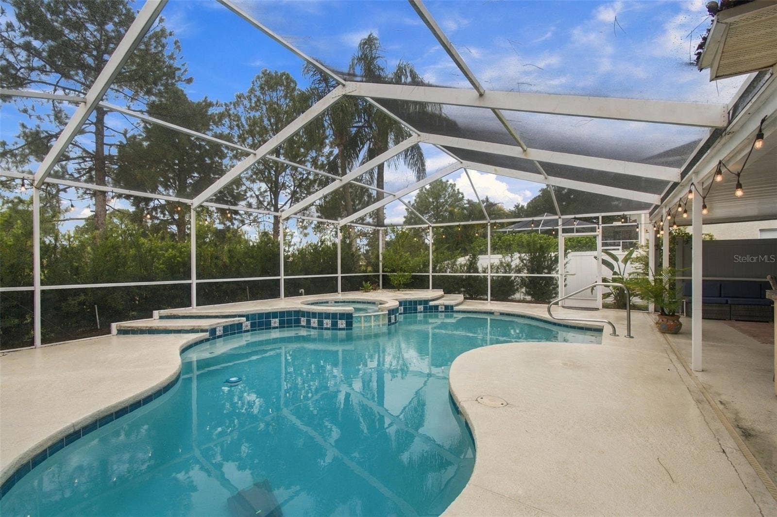 10810 SAILBROOKE DRIVE, Riverview, FL 33579 Heated pool & Spa