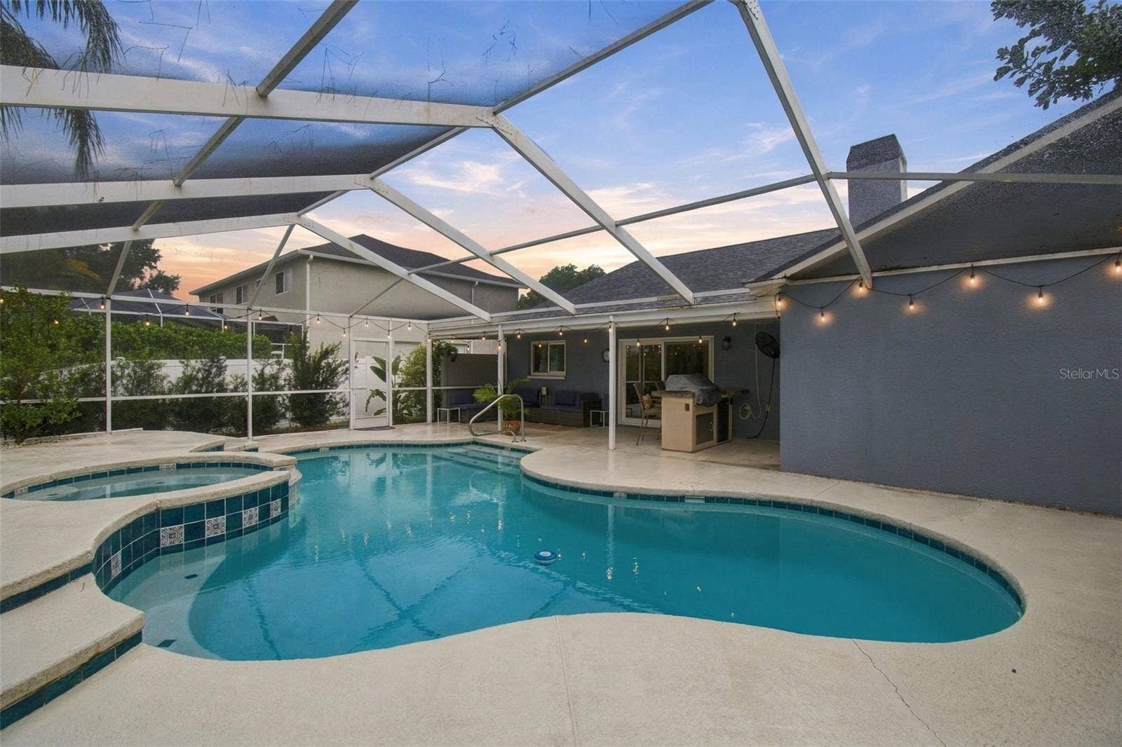 10810 SAILBROOKE DRIVE, Riverview, FL 33579 Heated pool & spa
