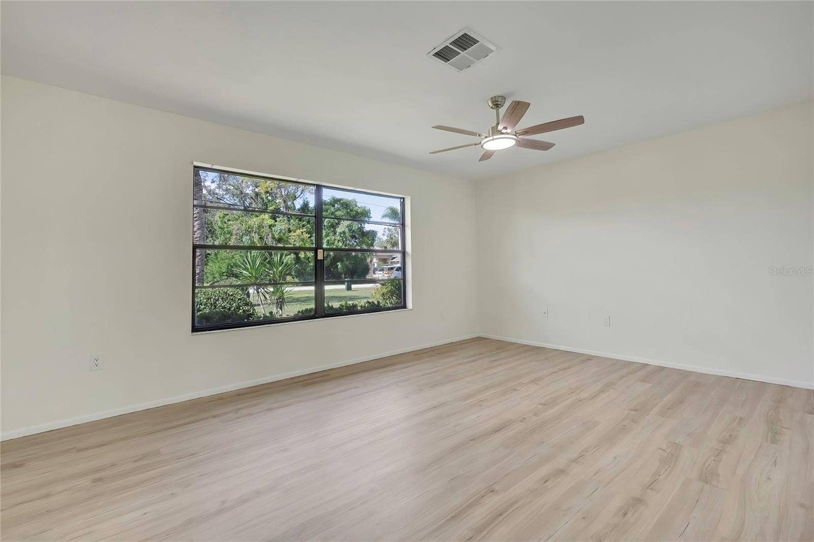 7548 LANDMARK DRIVE, Spring Hill, FL 34606 7548 LANDMARK DRIVE, Spring Hill, FL 34606