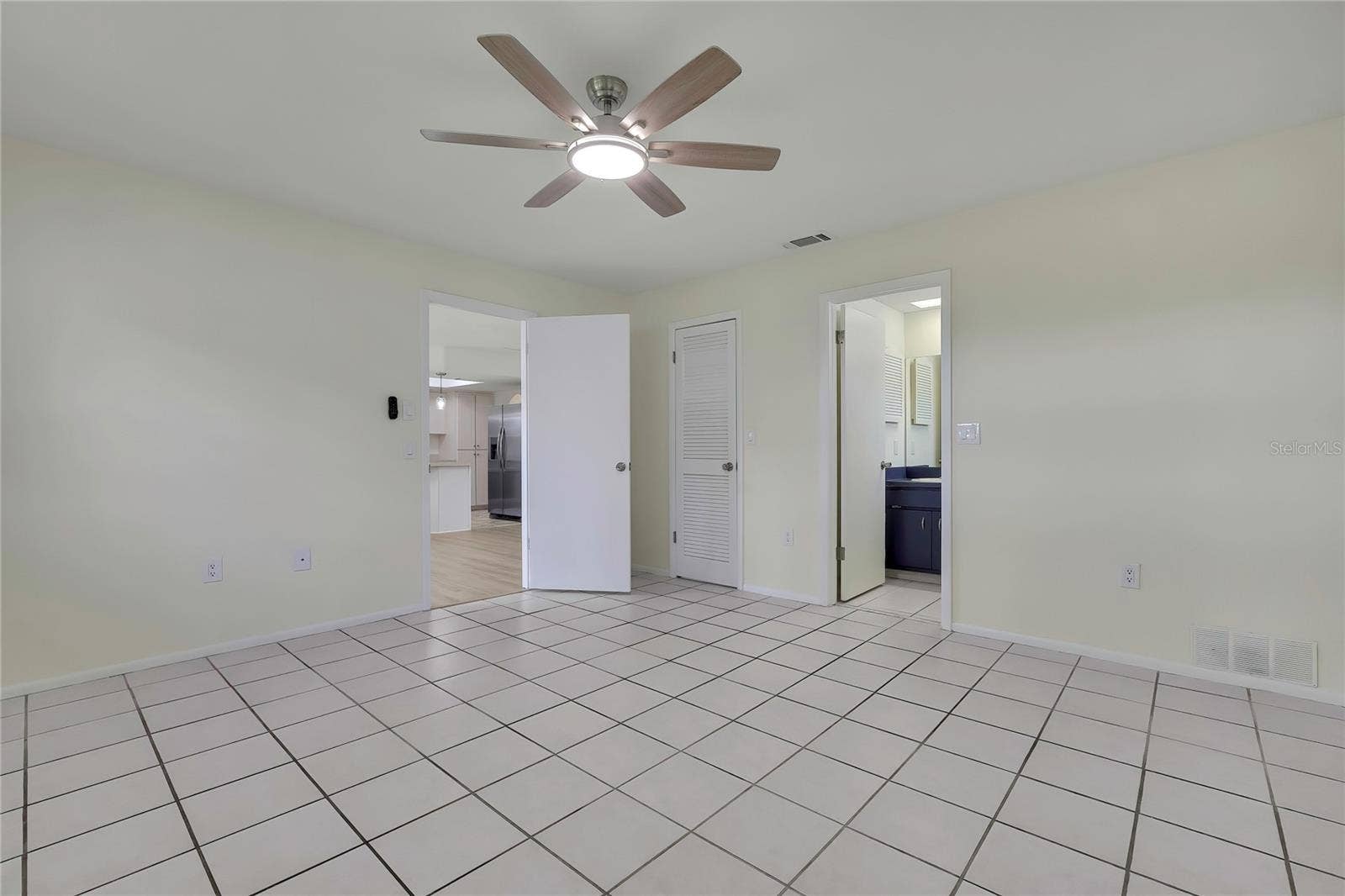 7548 LANDMARK DRIVE, Spring Hill, FL 34606 7548 LANDMARK DRIVE, Spring Hill, FL 34606
