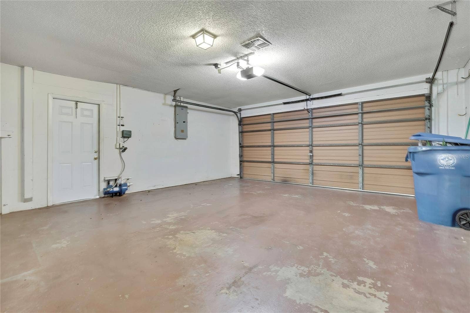 7548 LANDMARK DRIVE, Spring Hill, FL 34606 7548 LANDMARK DRIVE, Spring Hill, FL 34606