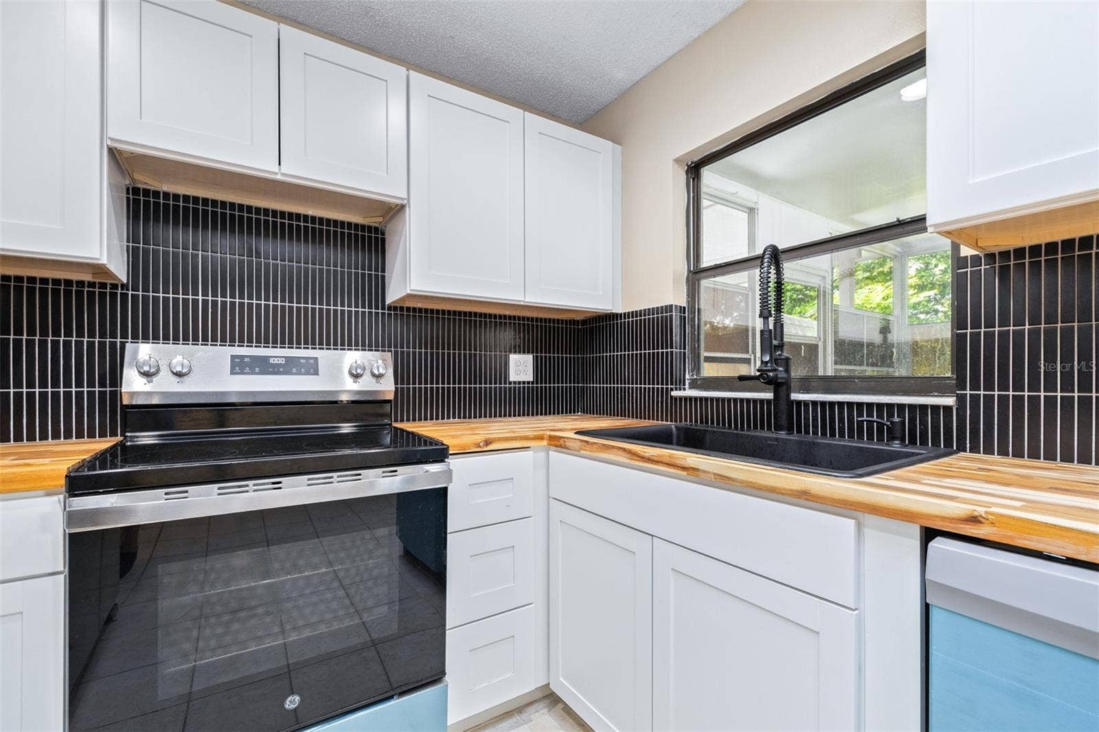 3701 MODESTO STREET, New Port Richey, FL 34655 3701 MODESTO STREET, New Port Richey, FL 34655