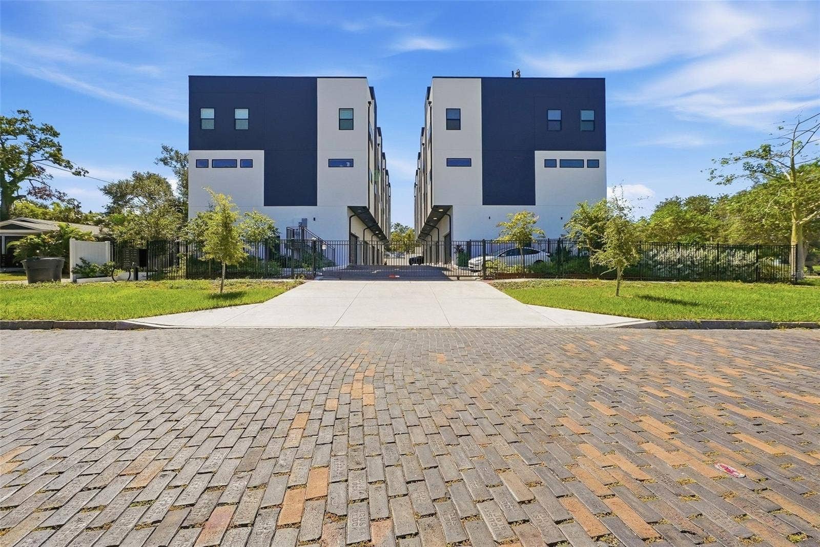 2114 4TH STREET S, #7, St Petersburg, FL 33705