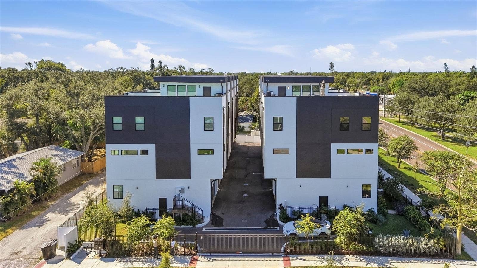2114 4TH STREET S, #7, St Petersburg, FL 33705