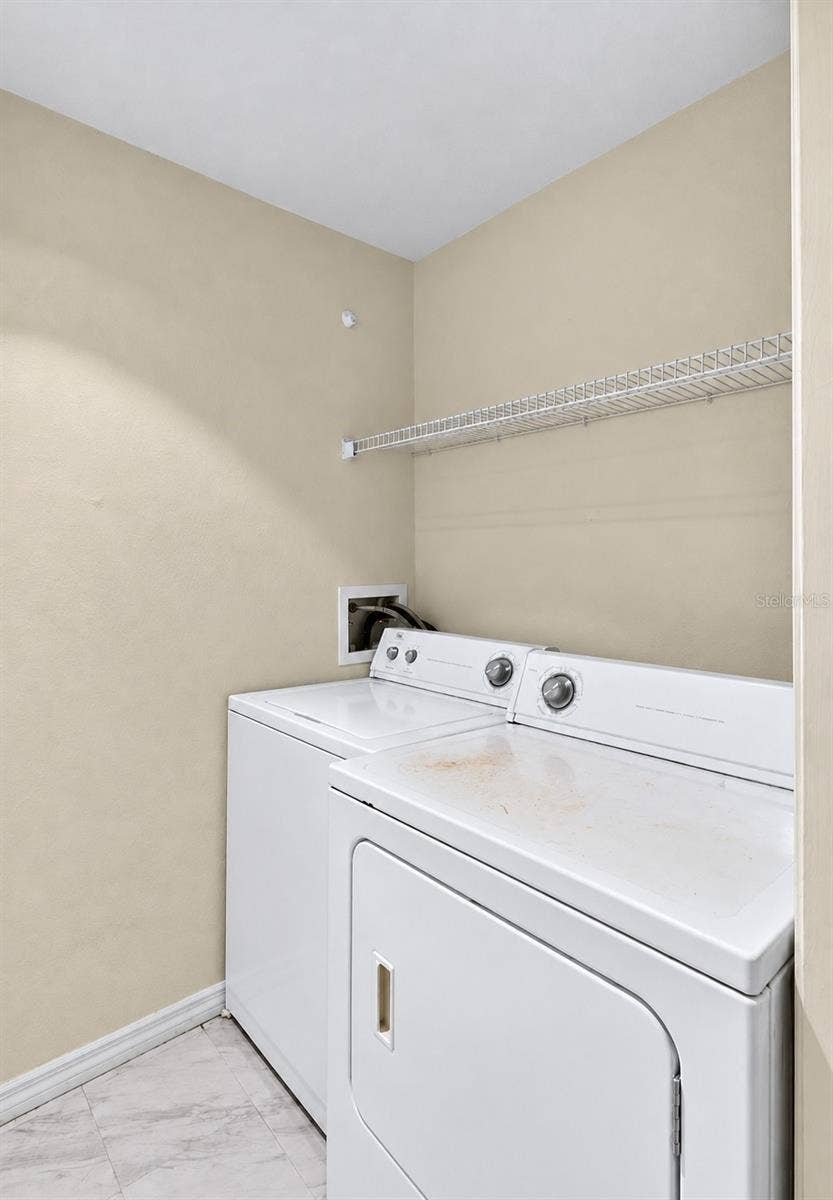 8513 ISLAND BREEZE LANE, #207, Temple Terrace, FL 33637 8513 ISLAND BREEZE LANE, #207, Temple Terrace, FL 33637