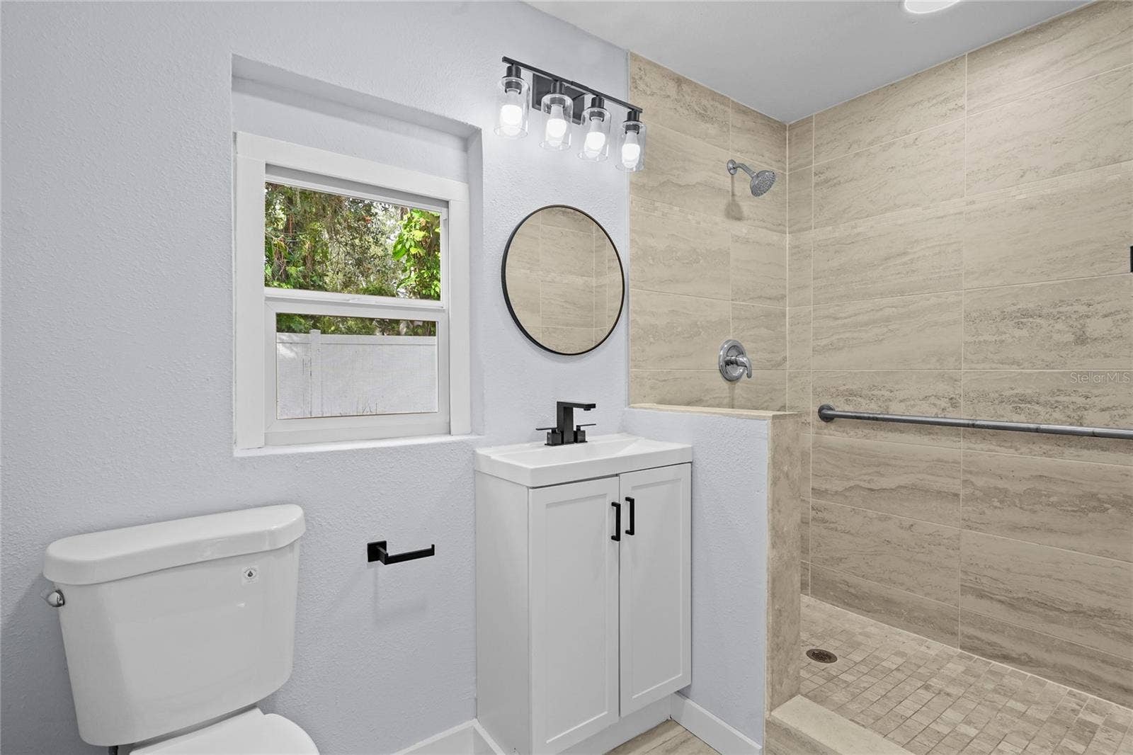 272 36TH STREET COURT E, Palmetto, FL 34221 272 36TH STREET COURT E, Palmetto, FL 34221