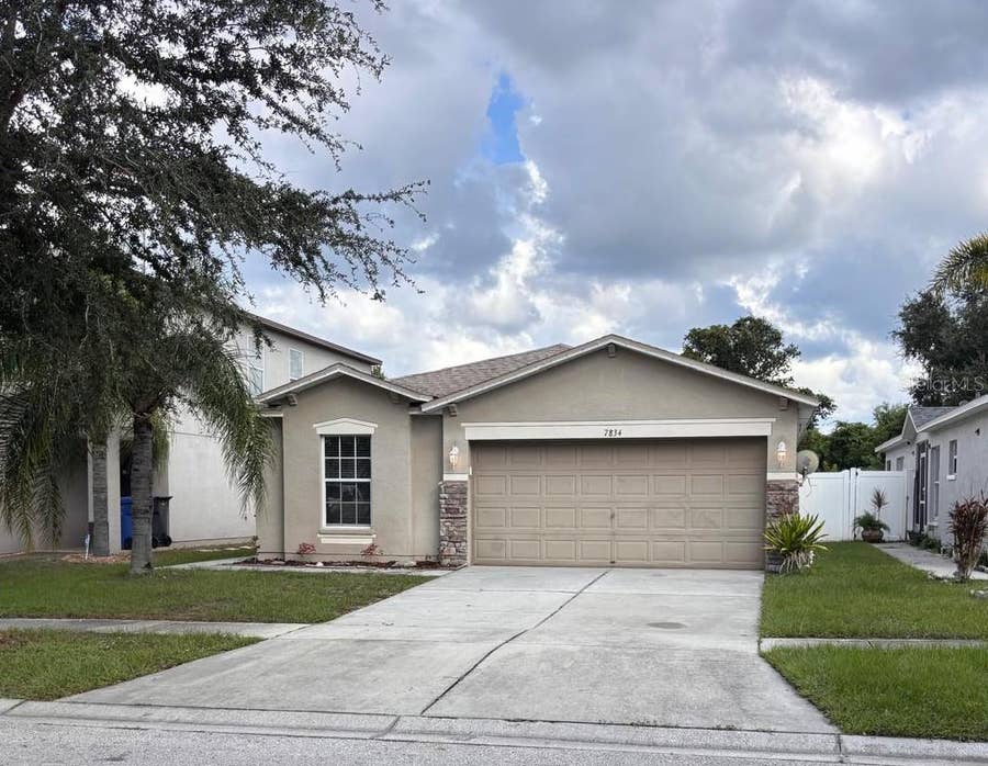 Property photo for 7834 CARRIAGE POINTE DRIVE, Gibsonton, FL
