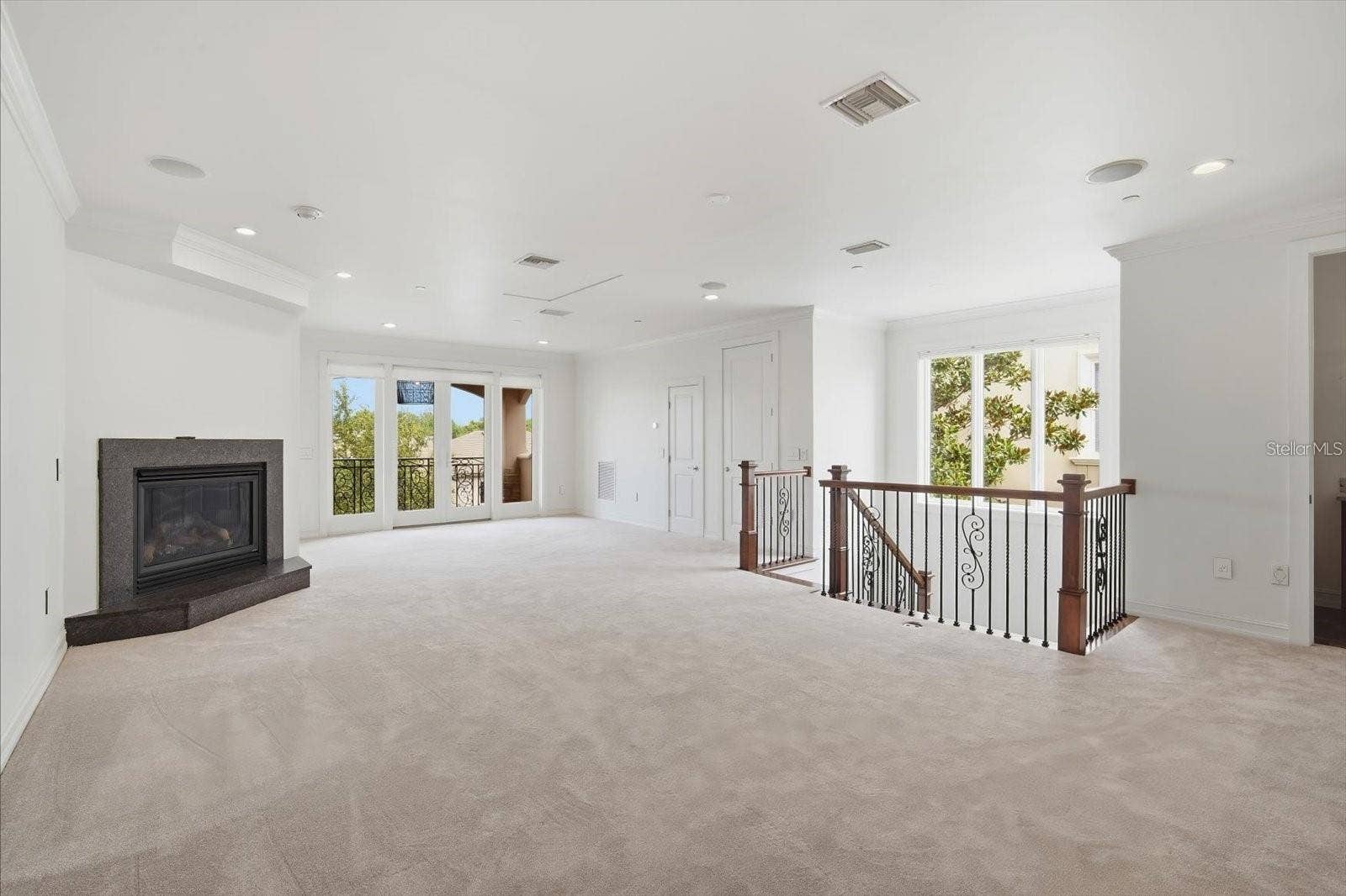 1465 HILLSIDE LANDING DRIVE, Tarpon Springs, FL 34688 1465 HILLSIDE LANDING DRIVE, Tarpon Springs, FL 34688