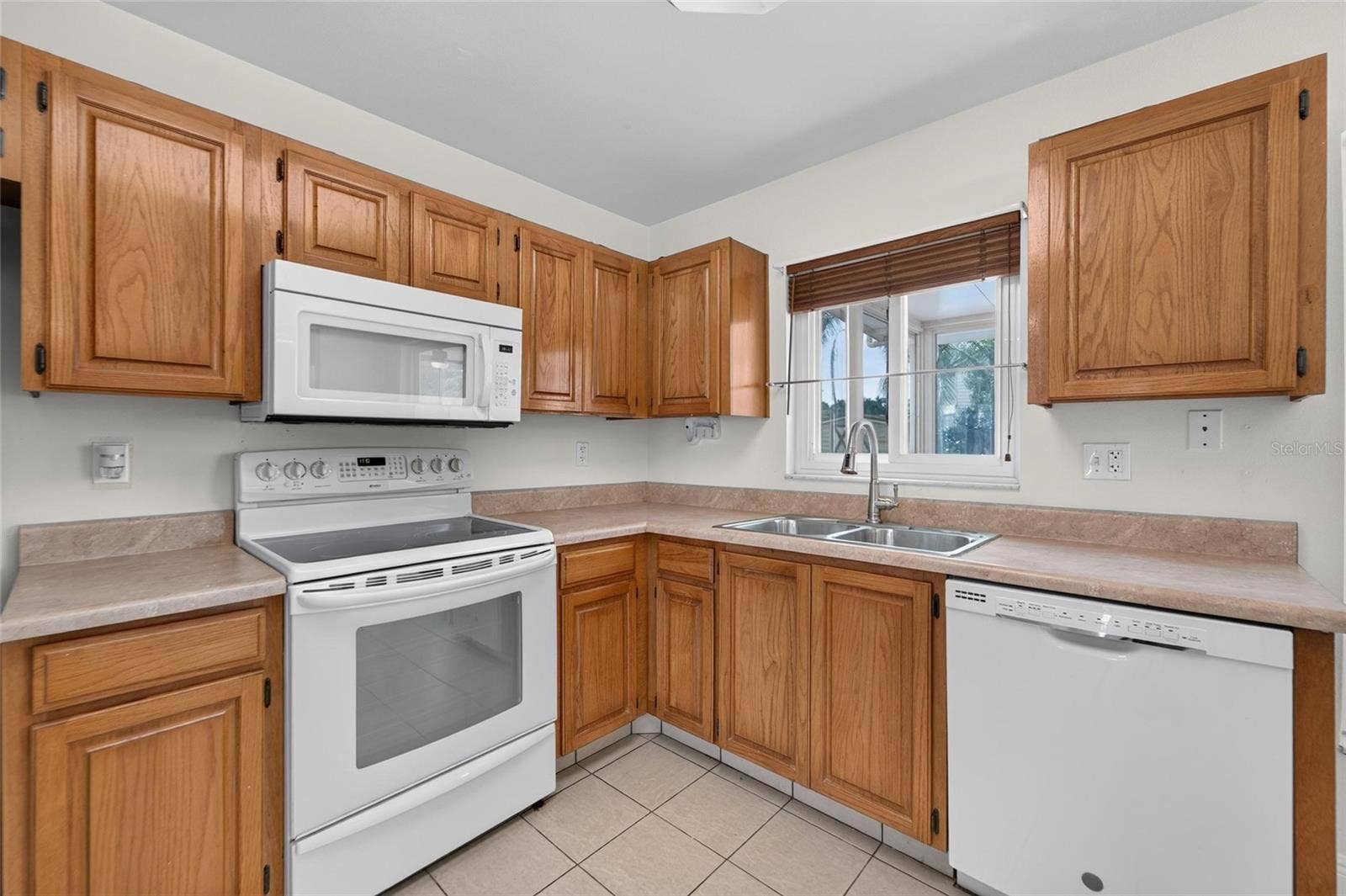 12301 PATHWAY COURT, Riverview, FL 33569