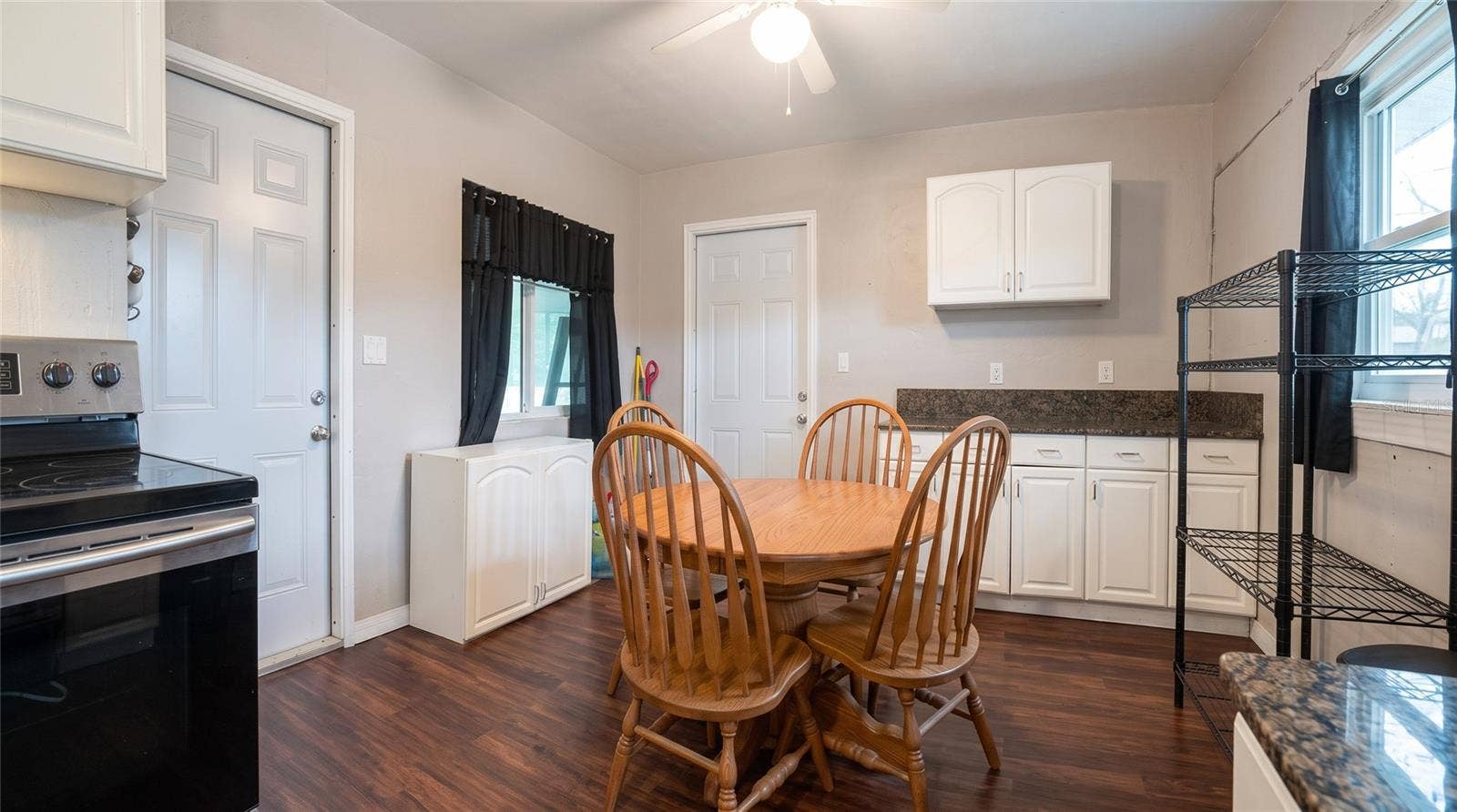 2930 29TH STREET N, St Petersburg, FL 33713 KITCHEN/DINING AREA