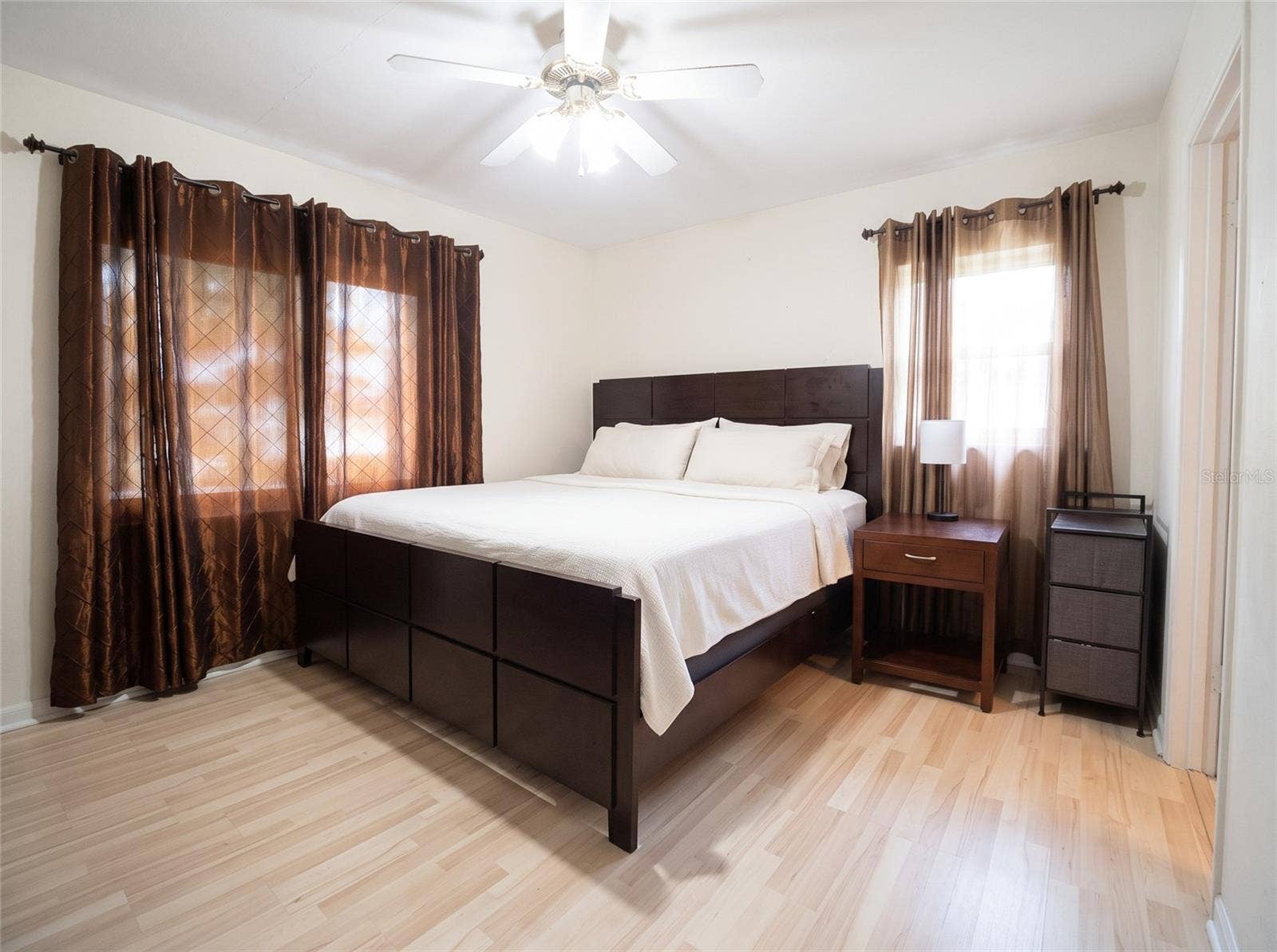2930 29TH STREET N, St Petersburg, FL 33713 PRIMARY BEDROOM