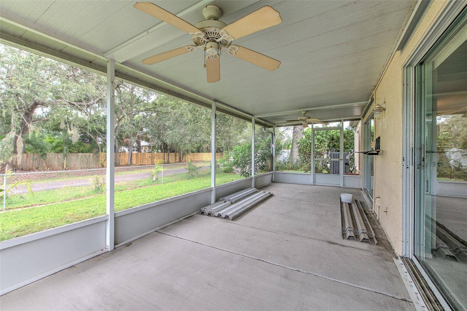 235 LAKEWAY LANE, Apollo Beach, FL 33572 235 LAKEWAY LANE, Apollo Beach, FL 33572