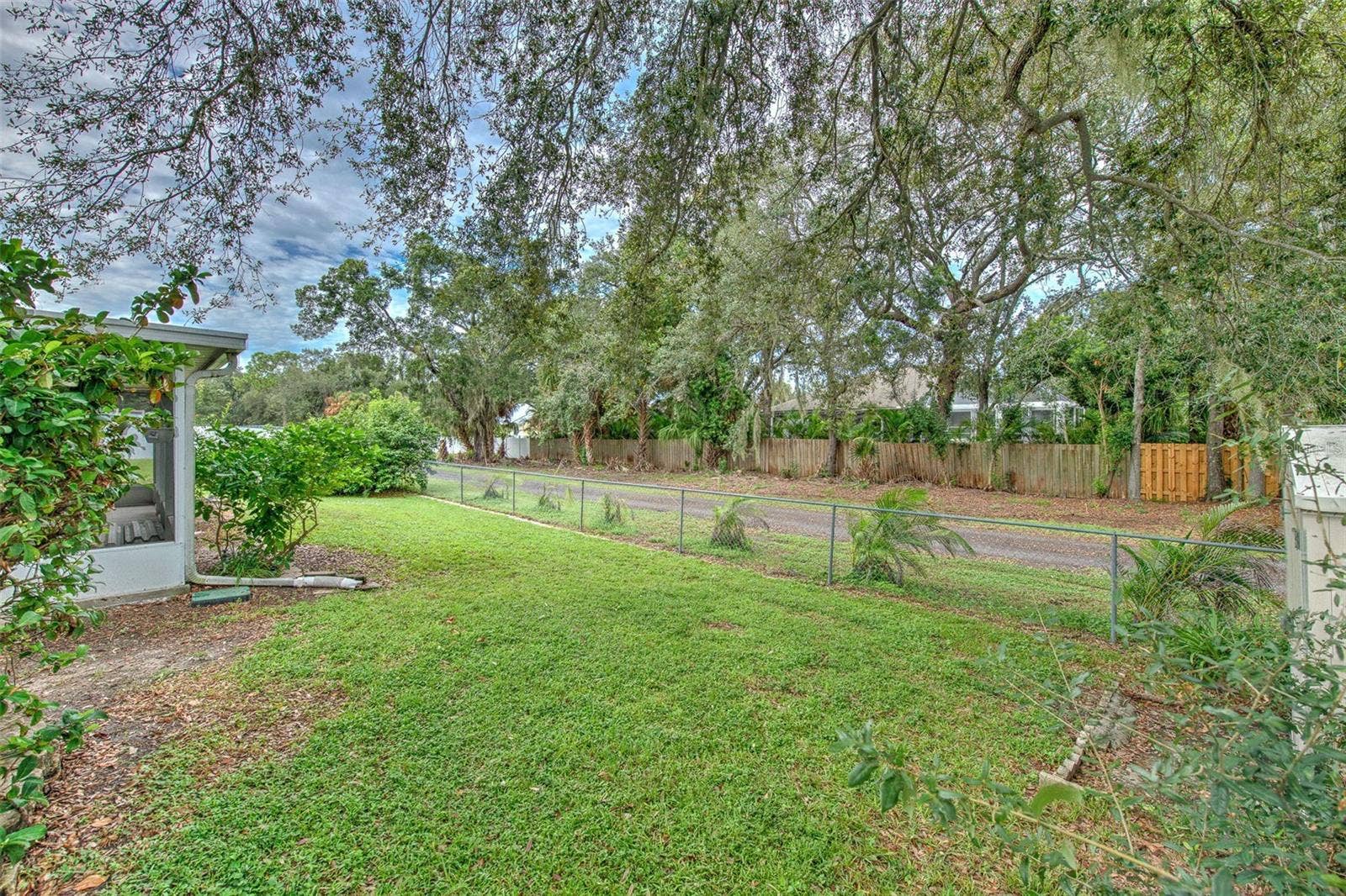 235 LAKEWAY LANE, Apollo Beach, FL 33572 235 LAKEWAY LANE, Apollo Beach, FL 33572