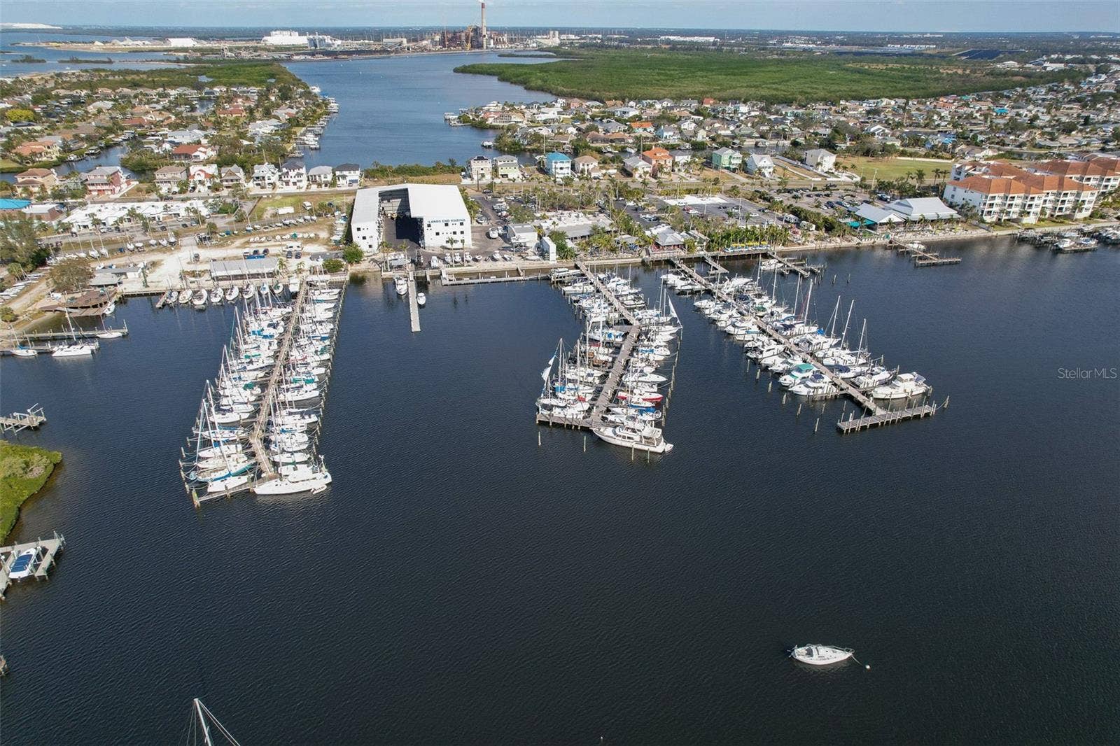 235 LAKEWAY LANE, Apollo Beach, FL 33572 235 LAKEWAY LANE, Apollo Beach, FL 33572