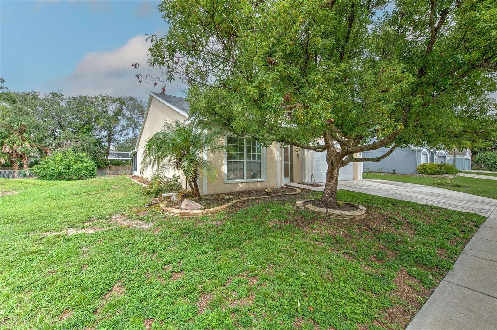 235 LAKEWAY LANE, Apollo Beach, FL 33572 235 LAKEWAY LANE, Apollo Beach, FL 33572