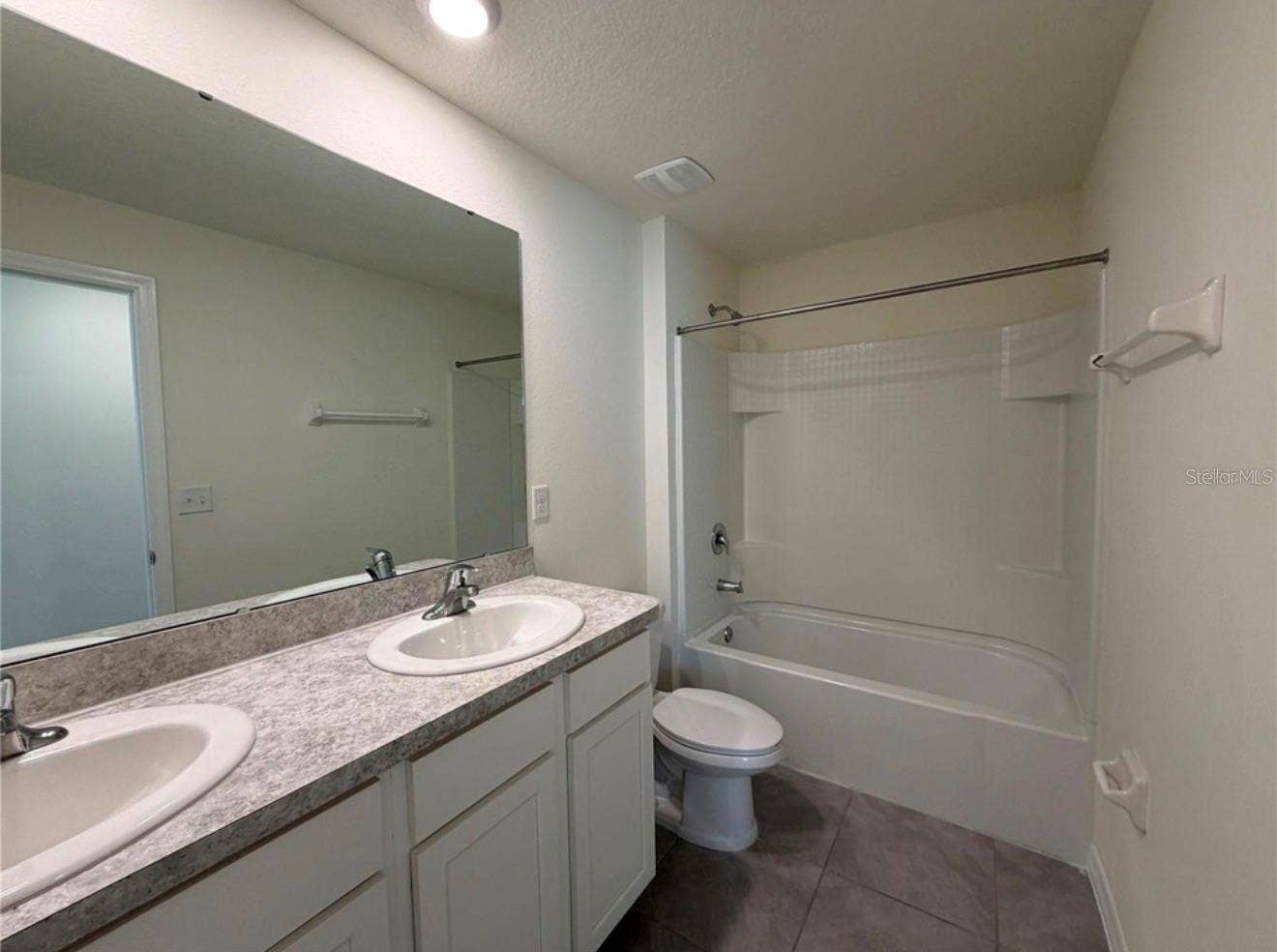 12072 DOWNY BIRCH DRIVE, Riverview, FL 33569 12072 DOWNY BIRCH DRIVE, Riverview, FL 33569